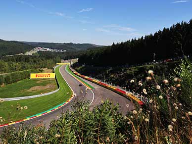 Pack Week-end F1 Spa-Francorchamps 2 Places - 3 Jours + Emplacements Camping - Tout Neuf